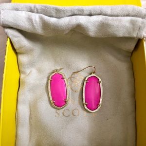 Kendra Scott drop earrings